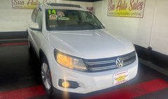 2014 Volkswagen Tiguan S 4Motion