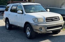 2004 Toyota Sequoia SR5