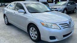 2010 Toyota Camry LE 6-Spd AT