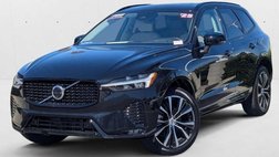 2025 Volvo XC60 B5 Plus Dark Theme