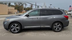 2017 Nissan Pathfinder Platinum