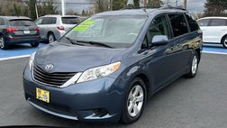 2014 Toyota Sienna LE 8-Passenger