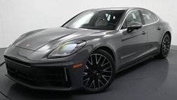 2025 Porsche Panamera 4
