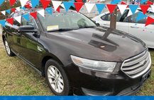 2014 Ford Taurus SE