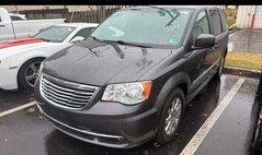 2015 Chrysler Town and Country Touring