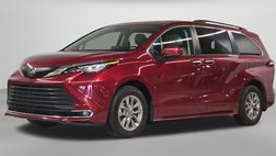 2022 Toyota Sienna XLE 7-Passenger