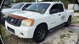 2009 Nissan Titan XE King Cab 2WD SWB