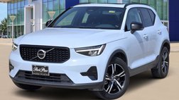 2024 Volvo XC40 