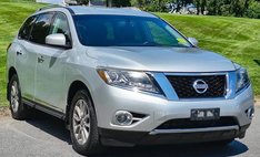 2016 Nissan Pathfinder SL