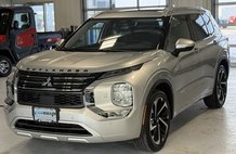 2025 Mitsubishi Outlander PHEV SEL