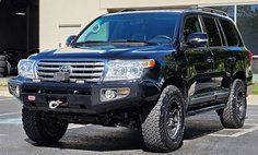 2015 Toyota Land Cruiser Base