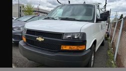 2022 Chevrolet Express 2500