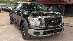 2017 Nissan Titan SV