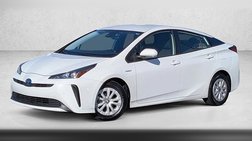 2022 Toyota Prius LE