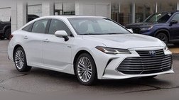 2019 Toyota Avalon Hybrid Limited