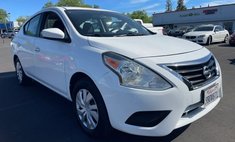 2019 Nissan Versa SV