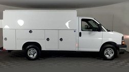 2025 Chevrolet Express 3500
