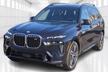 2024 BMW X7 M60i