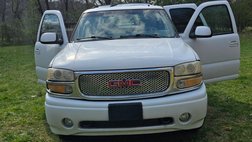 2002 GMC Yukon Denali