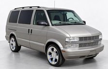 2004 Chevrolet Astro LS