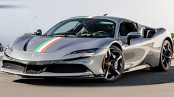2023 Ferrari SF90 Stradale Base