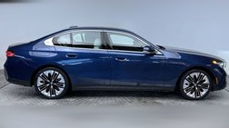 2025 BMW 5 Series 530i xDrive