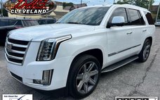 2016 Cadillac Escalade Luxury Collection