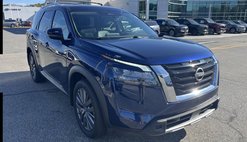 2025 Nissan Pathfinder SL
