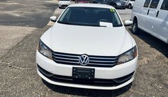 2013 Volkswagen Passat S