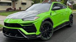 2022 Lamborghini Urus Base