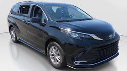 2024 Toyota Sienna XLE 8-Passenger