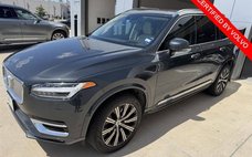 2022 Volvo XC90 T6 Inscription 6-Passenger