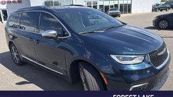 2025 Chrysler Pacifica Pinnacle