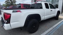 2022 Toyota Tacoma SR