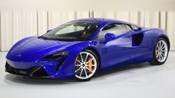 2026 McLaren Artura Base