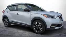 2020 Nissan Kicks SR