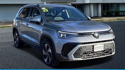 2025 Volkswagen Taos SE 4Motion
