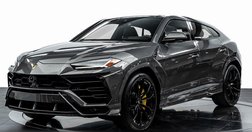 2022 Lamborghini Urus Base