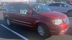2016 Chrysler Town and Country Touring