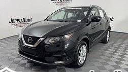 2022 Nissan Rogue Sport SV