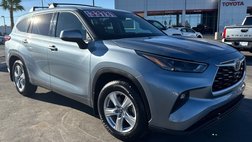 2022 Toyota Highlander LE