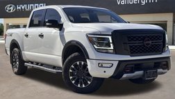2024 Nissan Titan PRO-4X