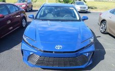 2026 Toyota Camry LE FWD