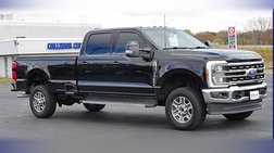 2023 Ford Super Duty F-350 Lariat