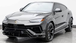 2023 Lamborghini Urus Performante