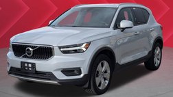 2022 Volvo XC40 T5 Momentum