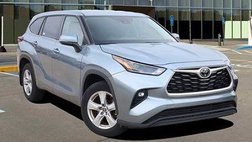 2022 Toyota Highlander LE