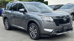 2022 Nissan Pathfinder Platinum