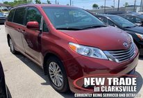 2017 Toyota Sienna XLE 7-Passenger Auto Access Se