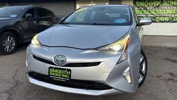 2016 Toyota Prius Three Touring